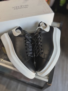 Alexander  Black McQueen • Pre-Owned [9871] - view 2