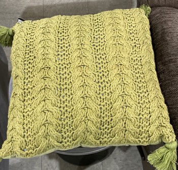 18â€ Knit Pillow
