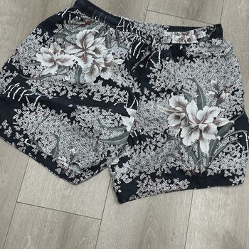 Amiri Hibiscus Tiki Shorts  • Pre-Owned [2501] - view 8