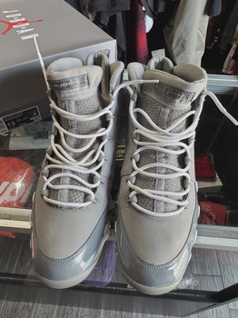 Air Jordan 9 Retro Cool Grey (2025) • Pre-Owned [4167] - view 2