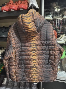 Supreme Tiger Print Jacket  • Brand New [2189] - view 2