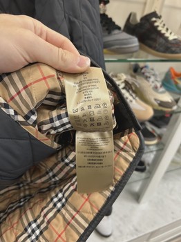 Burberry Quilted Coat Jacket • Pre-Owned [3064] - view 8
