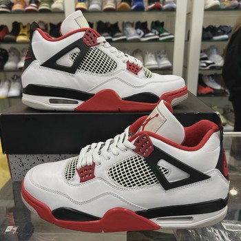 Air Jordan 4 Retro Fire Red (2020) • Pre-Owned [5605] - photo 1