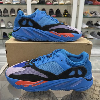 adidas Yeezy Boost 700 Hi-Res Blue • Pre-Owned [2397] - view 9