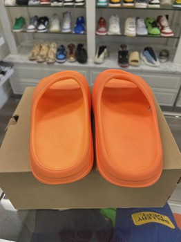 adidas Yeezy Slide Enflame Orange • Pre-Owned [3071] - view 6