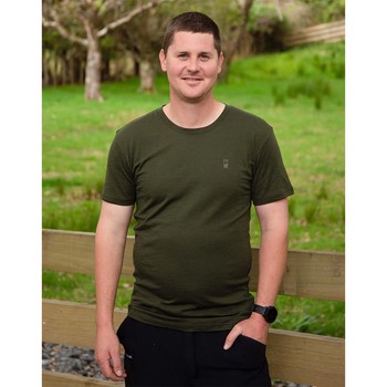 Swazi the Totem Base Layer Olive