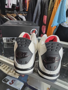 Air Jordan 4 Retro Original Flight Club • Pre-Owned [1089] - view 3