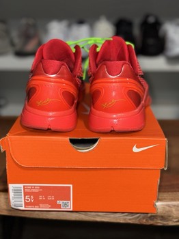Nike Kobe 6 Protro Reverse Grinch (GS) - Pre Owned - view 3