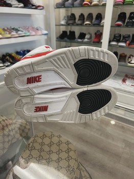 Air Jordan 3 Retro Tinker White University Red NO BOX • Pre-Owned [8064] - view 5