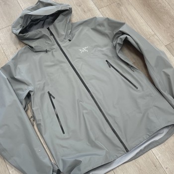 arc Teryx jacket • Pre-Owned [0718] - view 7