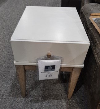 Berkley Square Chairside Table