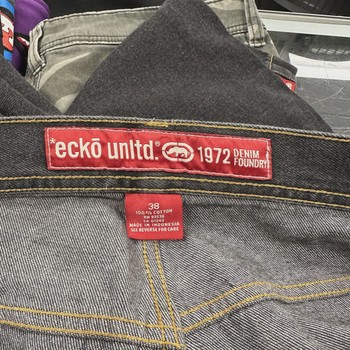 Ecko Unltd. "Denim Foundry" Loose-Fit Black Denim Jorts • Pre-Owned [6042] - view 4