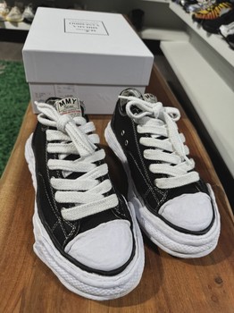 Maison Mihara Sneaker • Pre-Owned [0428] - view 2