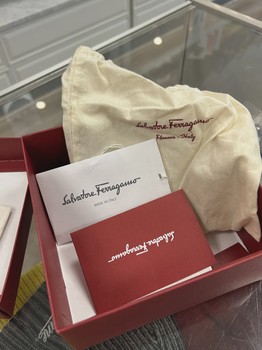 ferragamo leather belt • Pre-Owned [0230] - view 2