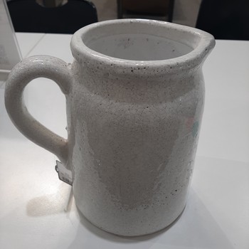 Terracotta Ivory jar / large