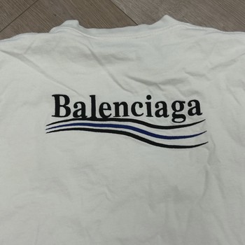Balenciaga tee • Pre-Owned [7397] - view 2