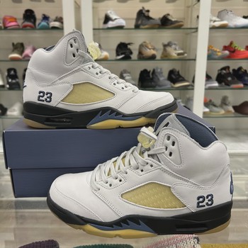 Air Jordan 5 Retro A Ma Maniére Dawn (Women's) • Pre-Owned [7798] - view 2
