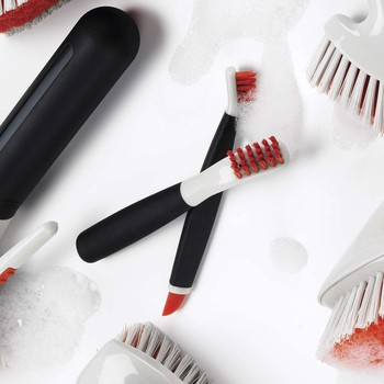 OXO GOOD GRIPS DEEP CLEAN BRUSH SET