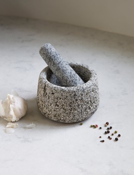 GARDEN TRADING GRANITE PESTLE AND MORTAR