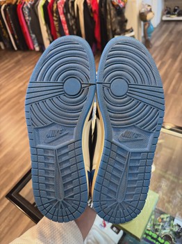 Air Jordan 1 Retro Low Original SP Fragment  x Travis Scott • Pre-Owned [0459] - view 4