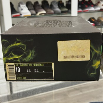 Nike Air Foamposite One ParaNorman • Pre-Owned [3564] - view 4
