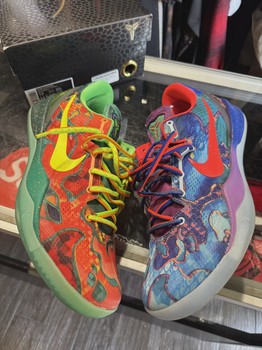 Nike Kobe 8 Protro What The (2025) • Pre-Owned [1323] - view 3
