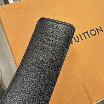 Louis Vuitton LV Stitch 40mm Reversible Belt size 95/38 (fits 30-32) • Pre-Owned [6102] - view 3
