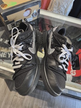 Nike Dunk Low Off-White Lot 50 • Pre-Owned [1787] - view 2