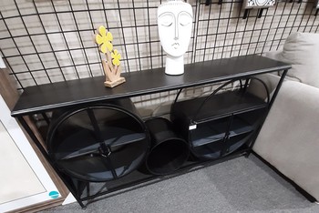 IRON CIRCLES CONSOLE