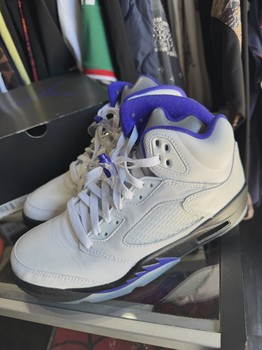 Air Jordan 5 Retro Dark Concord • Pre-Owned [2229] - view 2