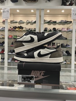 Air Jordan 1 Retro Low Original Mocha • Pre-Owned [9093] - view 5