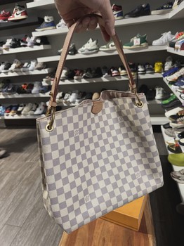 Louis Vuitton Bag • Pre-Owned [0324] - view 2