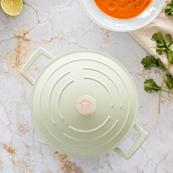 MASTERCLASS NON STICK CASSEROLE - 20CM/2.5 LITRE - MINT GREEN
