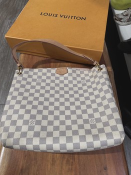 Louis Vuitton Bag • Pre-Owned [0324] - view 4