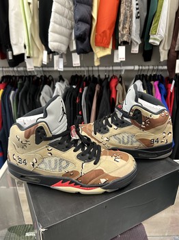 Air Jordan 5 Retro Supreme Desert Camo • Pre-Owned [9261] - view 5