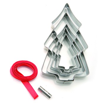 CHRISTMAS TREE COOKIE CUTTER  KIT
