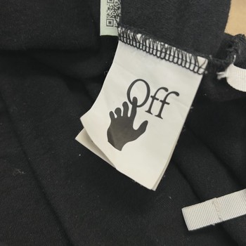 Off-White "Kiss 21" Short-Sleeve Graphic T-Shirt • Pre-Owned [2167] - view 5