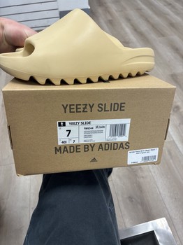 adidas Yeezy Slide Desert Sand • Pre-Owned - view 6