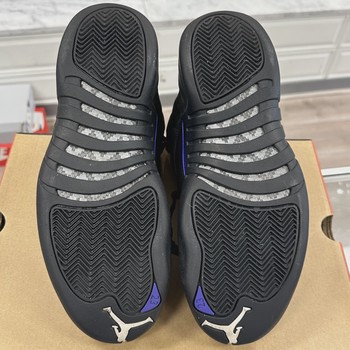 Air Jordan 12 Retro Black Dark Concord • Pre-Owned [8351] - view 4