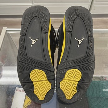 jordan 4 thunder  • Pre-Owned [2375] - view 5