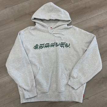 Supreme Blackletter Hooded Sweatshirt • Pre-Owned [3685] - photo 1
