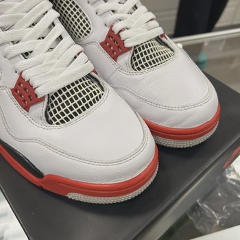 Air Jordan 4 Retro Fire Red (2020) • Pre-Owned [5605] - photo 6