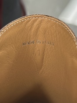 Maison Margiela bordeaux leather Chelsea boots • Brand New [7138] - view 2