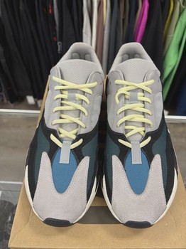 adidas Yeezy Boost 700 Wave Runner • Pre-Owned [5219] - view 3