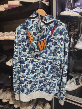 Bape Shark Blue  Hoodie • Pre-Owned [8371] - view 2
