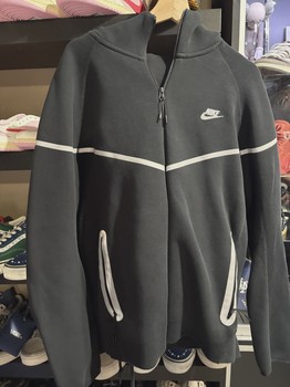 Nike Tech Black Set  XL • Pre-Owned [0202] - view 3