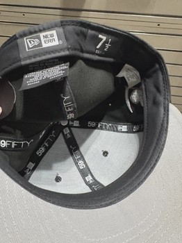 Supreme Hat • Pre-Owned [6132] - view 2