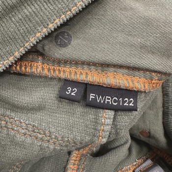 PURPLE BRAND 3-Needle Forest Wash Repair Skinny Jeans • Pre-Owned [9381] - view 8