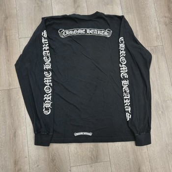 Chrome Hearts Scroll Logo Long-Sleeve Pocket T-Shirt Black • Pre-Owned [3058] - view 3