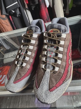 Nike Air Max 95 Freddy Krueger • Pre-Owned [9199] - view 3